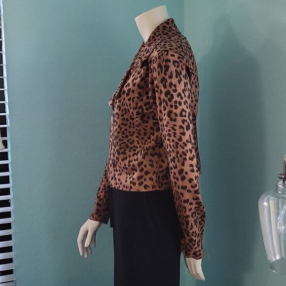 Active USA Leopard Print Moto Jacket - Picture 3 of 12